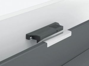 Фиксатор (поводок) для внутреннего ящика 9-16 мм, серый